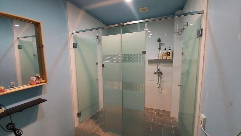 Buzz Guesthouse Hostel Seul Esterno foto