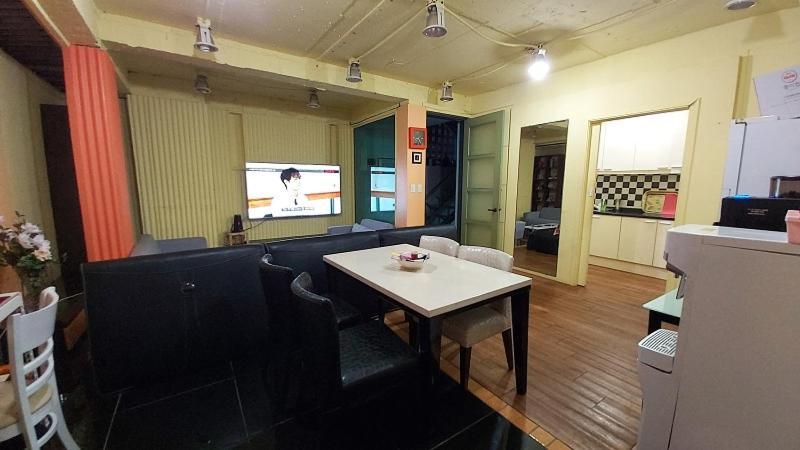 Buzz Guesthouse Hostel Seul Esterno foto