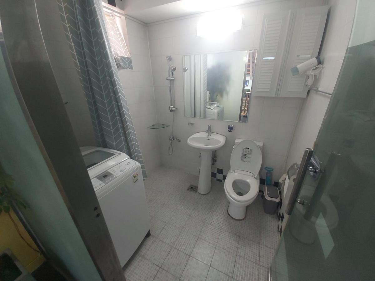 Buzz Guesthouse Hostel Seul Esterno foto