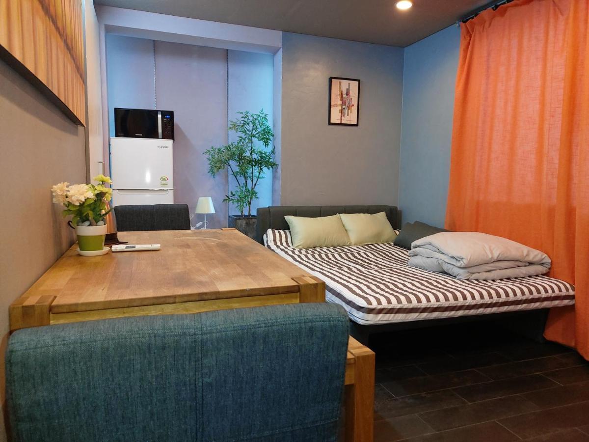 Buzz Guesthouse Hostel Seul Esterno foto