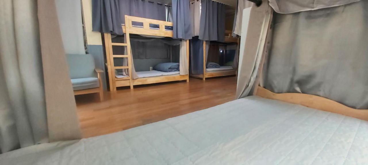 Buzz Guesthouse Hostel Seul Esterno foto